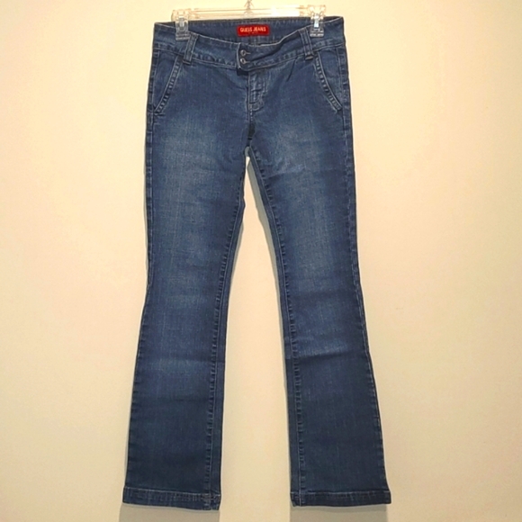 Guess Jeans - Picture 3 of 5